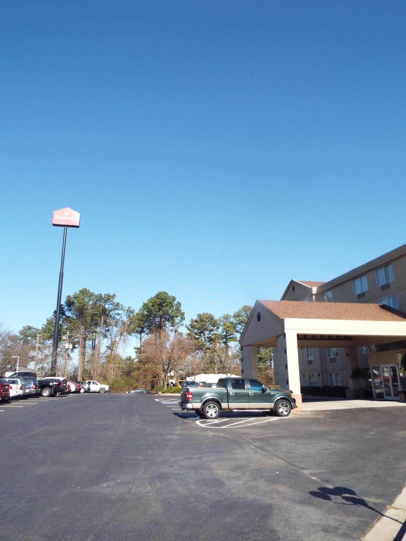 Quality Suites Atlanta Airport East Forest Park Exteriör bild